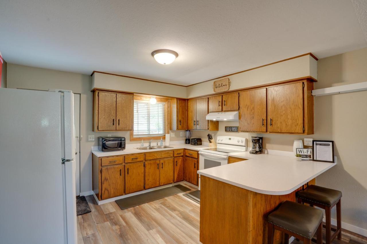 Sacajawea Suite With Deck Near Trails And Sites! Медора Екстериор снимка